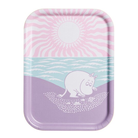 Moomin Arabia Mummi serveringsbrett 27x20 cm Stranddag Moomin Arabia Mummi serveringsbrett 27x20 cm Stranddag