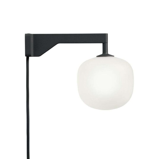 Muuto Rime Vegglampe Sort