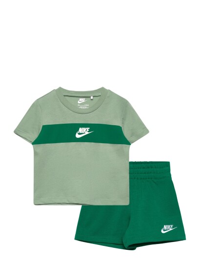 Nike Nkb B Nsw Futura Icon Short Se Green 80
