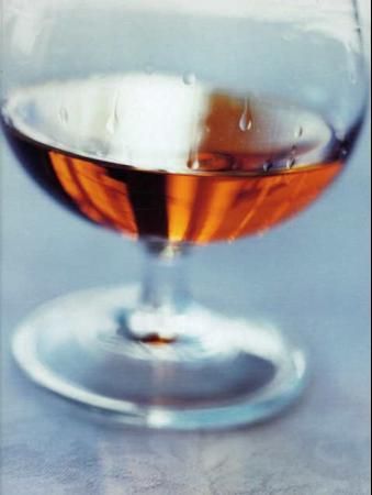 Historien om cognac, calvados og armagnac, fire nordmenn, heldige giftermål og verdens beste brennevinshus, Pent brukt bok
