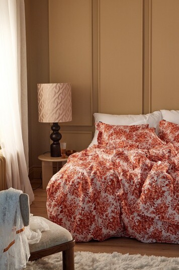 Staycation Sengesett Fancy Floral i sateng 2 eller 3 deler Rosa