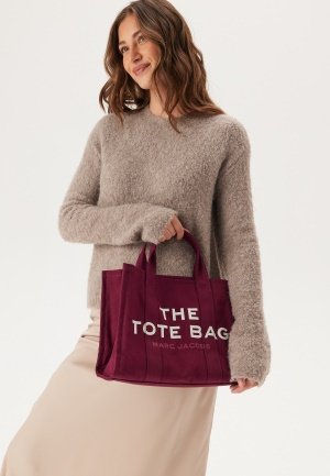 Marc Jacobs The Medium Traveler Tote Oxblood Onesize Marc Jacobs The Medium Traveler Tote Oxblood Onesize