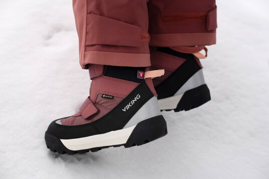 Viking Footwear Kids' Expower Warm Gore-tex 2v Dark Pink 23 Viking Footwear Kids' Expower Warm Gore-tex 2v Dark Pink 23