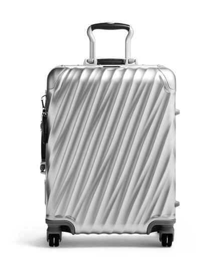 Tumi 19 Degree Aluminium Continental Carry-On 56 cm Tumi 19 Degree Aluminium Continental Carry-On 56 cm