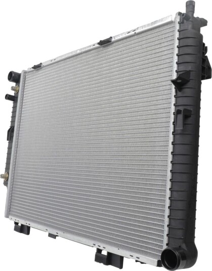 HELLA 8MK 366 301 331 Radiator motorkjøling HELLA 8MK 366 301 331 Radiator motorkjøling