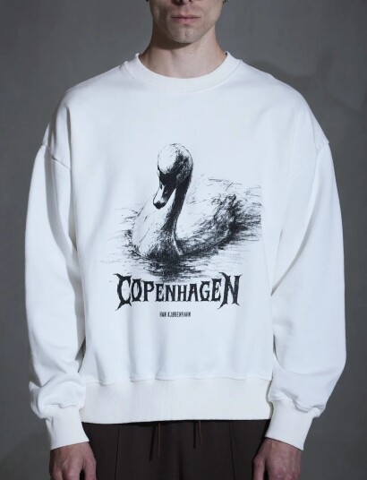 HAN Kjøbenhavn Hk Swan Oversized Crewneck White XL