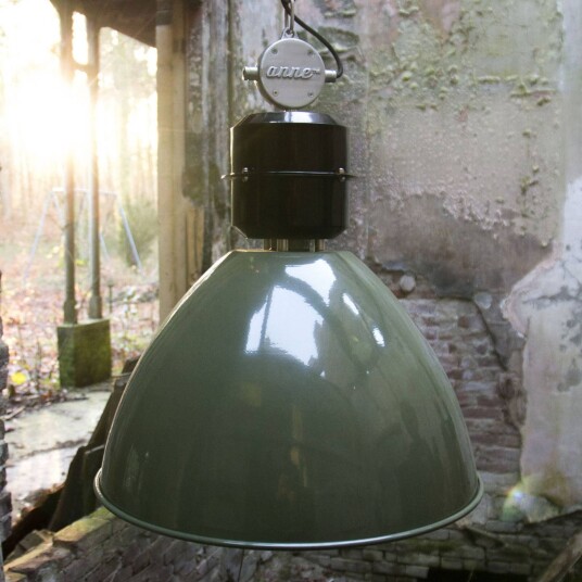 Steinhauer Pendellampe Frisk, dimbar, Grønn, Stue / spisestue, Metall, Industriell design Steinhauer Pendellampe Frisk, dimbar, Grønn, Stue / spisestue, Metall, Industriell design
