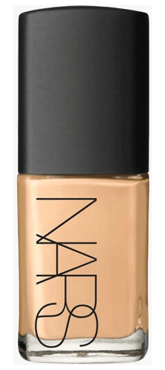NARS Sheer Glow Foundation 30 ml - Fuktighetsgivende og Dermatologisk Testet i Fargen Fiji