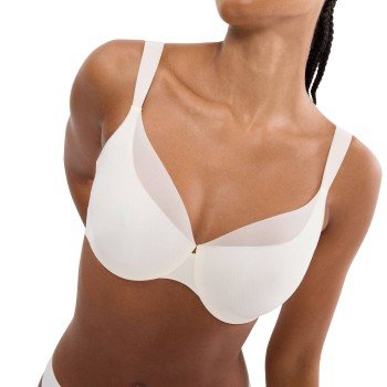 Triumph BH BMU Illusion Curve Minimizer Bra Offwhite C 90 Dame