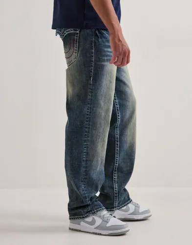 True Religion Bobby Big T Flap 32in Loose fit jeans Blå