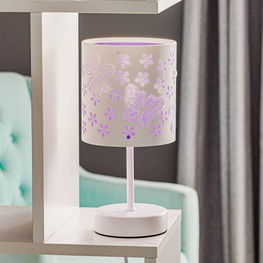 ONLI Titilla bordlampe i hvitt med lilla skjerm på innsiden