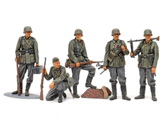 Tamiya 1/35 German Infantry Mid-WWII Tamiya 1/35 German Infantry Mid-WWII