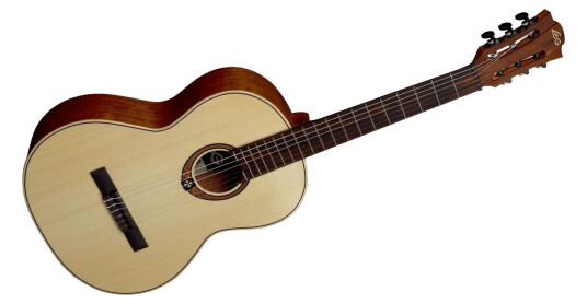 Lag Guitars Gla Oc88 Klassisk Gitar Med Granlokk