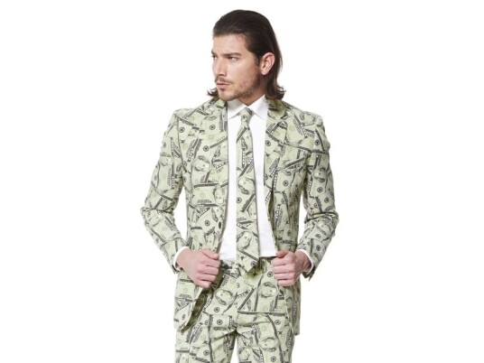 Oppo Merchandise Group B.v. Opposuit Cashanova