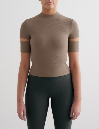 aim´n Ribbed Performance Cut-Out Top - Brown - L