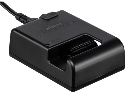 Nikon MH-25a Batterioplader til EN-EL15a (8,4V)