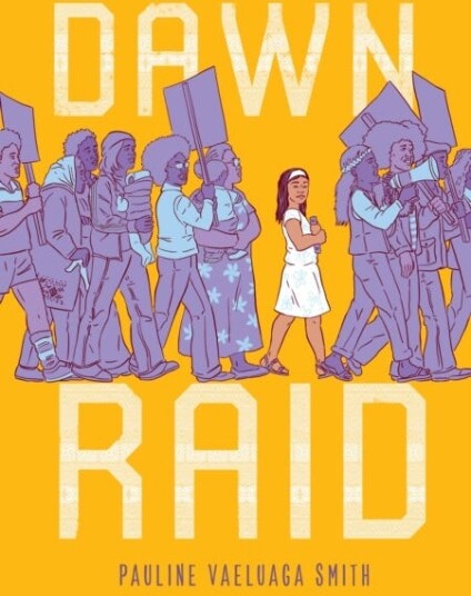 Dawn Raid Av Pauline Vaeluaga Smith
