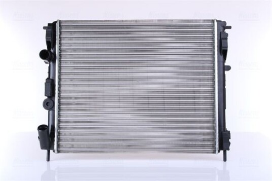 Radiator NISSENS 637931
