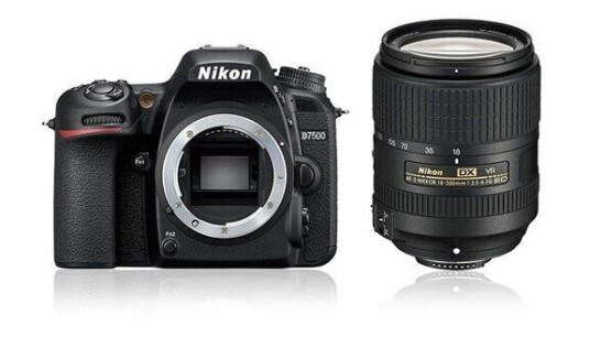 Nikon D7500 + AF-S DX NIKKOR 18-300 VR Nikon D7500 + AF-S DX NIKKOR 18-300 VR