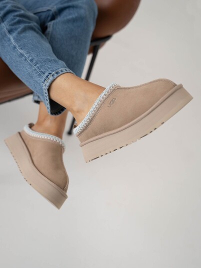 UGG Tazz Beige 36
