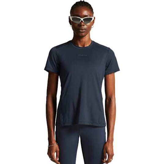 Craft Adv Essence Ss Tee 2 Dame Blaze 396000 Blaze L