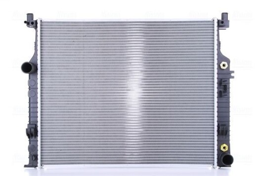 Radiator NISSENS 62577A