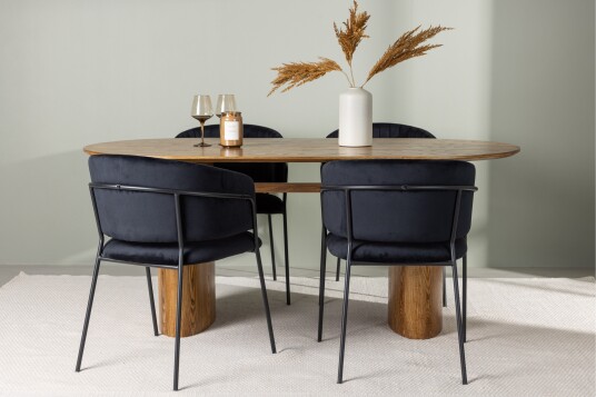 Isolde Matgruppe 180 cm Oval med 4 Selma Stoler Sort