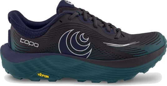 Topo Athletic Men"s Ultraventure 5 Black/Dark Teal 41