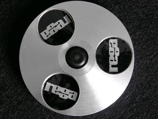 Rega 45 RPM adapter  Sjutommeradapter til VINYL  7"
