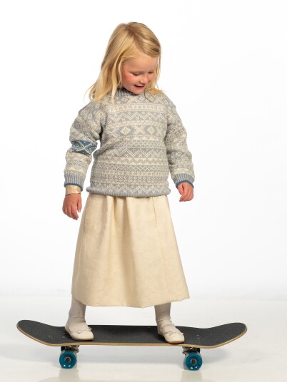 121-04 Valle genser (Alpakka Wool) 121-04 Valle genser (Alpakka Wool)