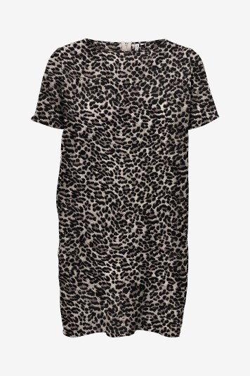 Only Carmakoma   Kjole carLux SS Tunic Dress Wvn   Grå