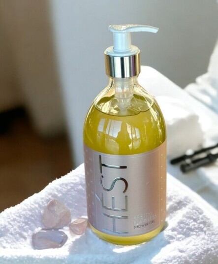HÉST Pretty-Flawless Dusjsåpe 500ml kokosolje aloevera HÉST Pretty-Flawless Dusjsåpe 500ml kokosolje aloevera