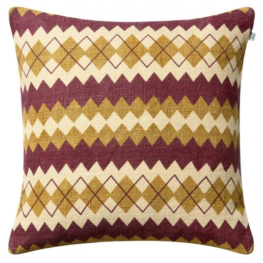 Chhatwal & Jonsson Nisha Putetrekk 50x50 cm Masala Yellow / Ruby Chhatwal & Jonsson Nisha Putetrekk 50x50 cm Masala Yellow / Ruby