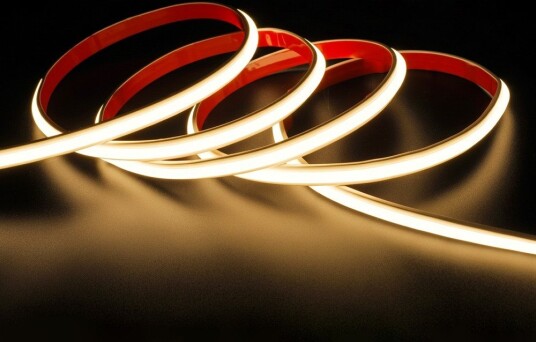 Ledlife 5m 230V RA93 vanntett HiCri slim COB strip Inne/Ute IP67 296 LED 10W/m tape på baksiden Forpakning : 25m pose Kulør : Varm Ledlife 5m 230V RA93 vanntett HiCri slim COB strip Inne/Ute IP67 296 LED 10W/m tape på baksiden Forpakning : 25m pose Kulør : Varm