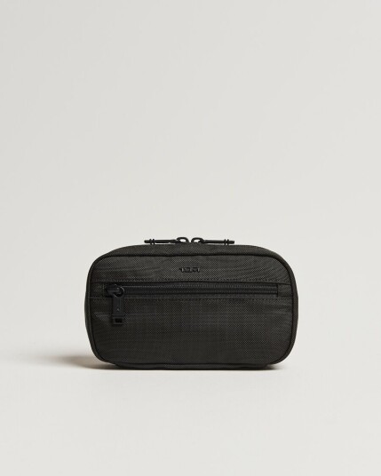 TUMI Zip Around Case Black TUMI Zip Around Case Black