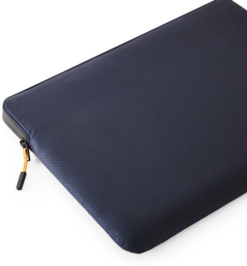 Pipetto Ultra Lite Ripstop Macbook Sleeve (13")
