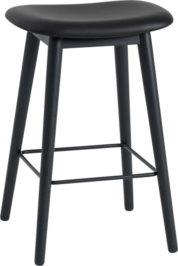 Muuto - Fiber Bar Stool Wood Base 65 Cm Refine Leather Black/black Barstoler Iskos-Berlin Svart Tre/syntetisk