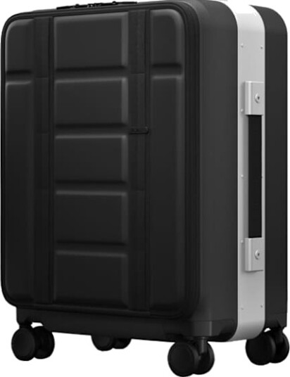 DB Ramverk Pro Front Access Carry On Silver/Black DB Ramverk Pro Front Access Carry On Silver/Black