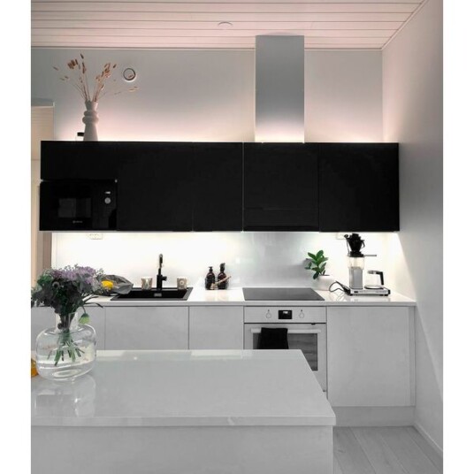 LED stripepakke Benkbelysning AGGE Svart profil 3000K / 200 cm