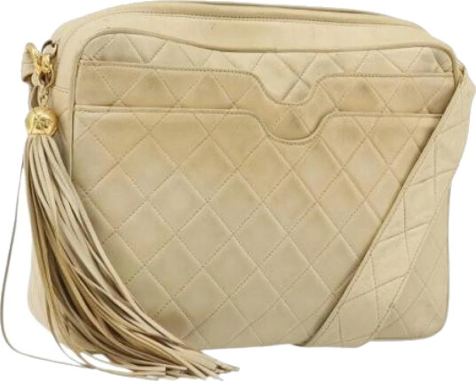 Chanel Vintage Dame Beige