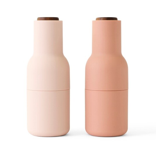 Audo Copenhagen Bottle Grinder salt og pepperkvern Nudes (valnøttlokk)