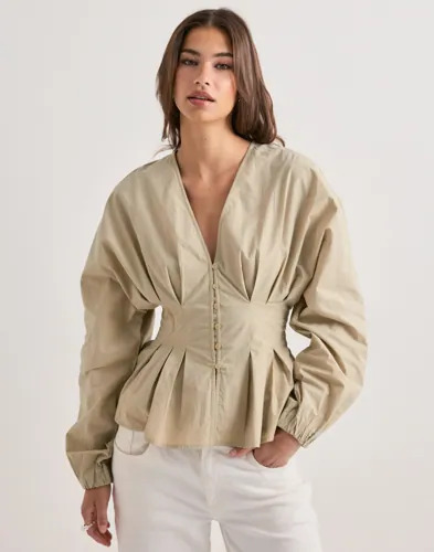 Nelly Grønn My Favorite Pleat Blouse