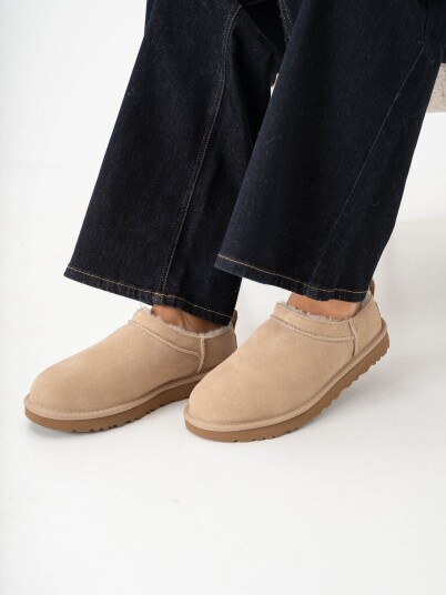 Ugg Women's Classic Micro Sand 37