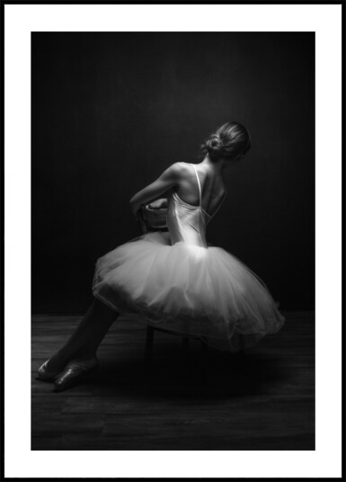 Seated Ballerina Grace Plakat / 30x40 Seated Ballerina Grace Plakat / 30x40