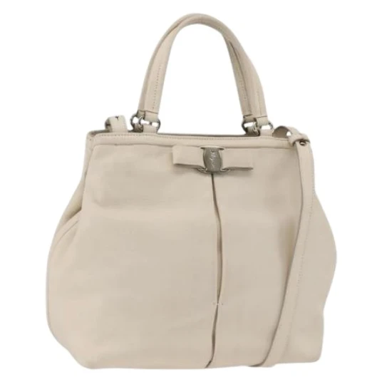 Salvatore Ferragamo Dame Hvit