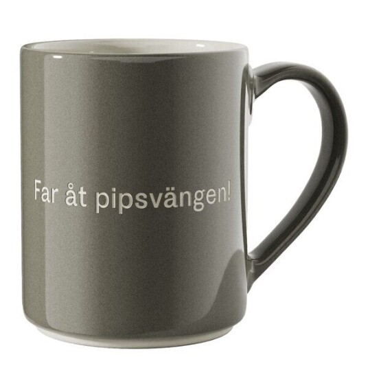 Design House Stockholm Astrid Lindgren krus 35 cl Far åt pipsvängen! Design House Stockholm Astrid Lindgren krus 35 cl Far åt pipsvängen!