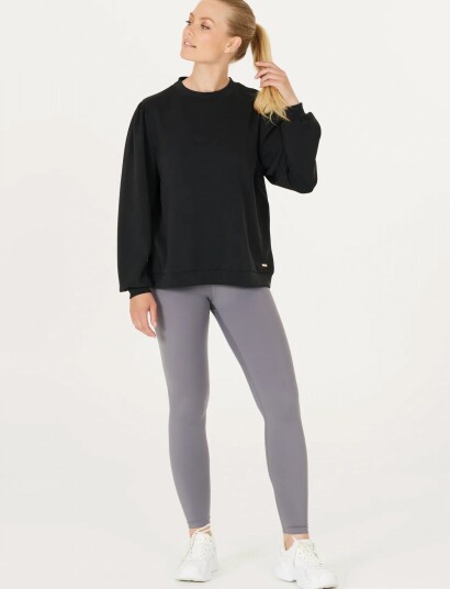 Athlecia Jillnana V2 W Balloon Sleeve Sweat Black 34 Athlecia Jillnana V2 W Balloon Sleeve Sweat Black 34
