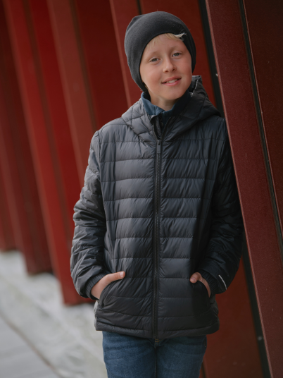 Twentyfour Aurora Lett Dunjakke Junior Sort 140