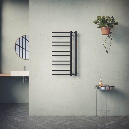 Nordhem Tjolöholm Håndkletørker 500x940 mm, Vann/Strøm, Sort Matt