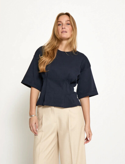 Minus Msjuniana Gots T Shirt Navy S Minus Msjuniana Gots T Shirt Navy S